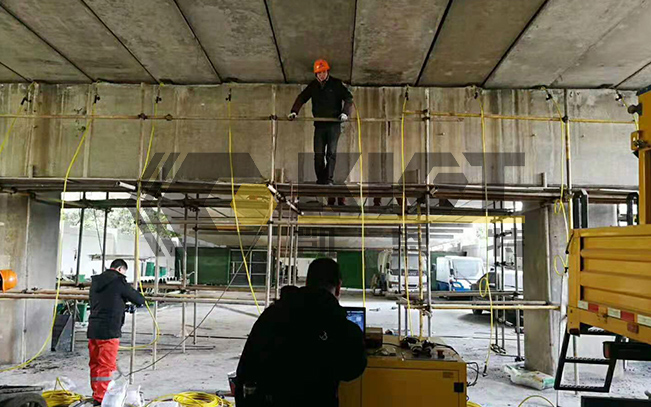 智能控制同步頂升液壓系統用于浙江板梁結構立交橋同步頂升搶修