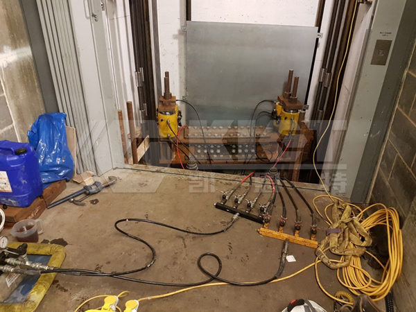 雙作用中空液壓千斤頂用于大型設備同步提升安裝